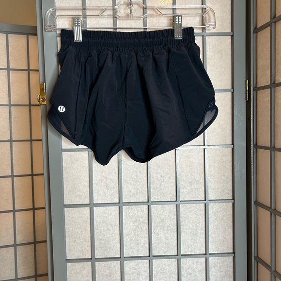 Lululemon Athletica Navy Athletic 2.25” Shorts - Picture 2 of 3
